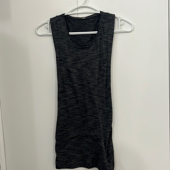 Lulu Lemon Racerback Crew Neck Tank with Micro Front Pocket - Picture 1 of 2